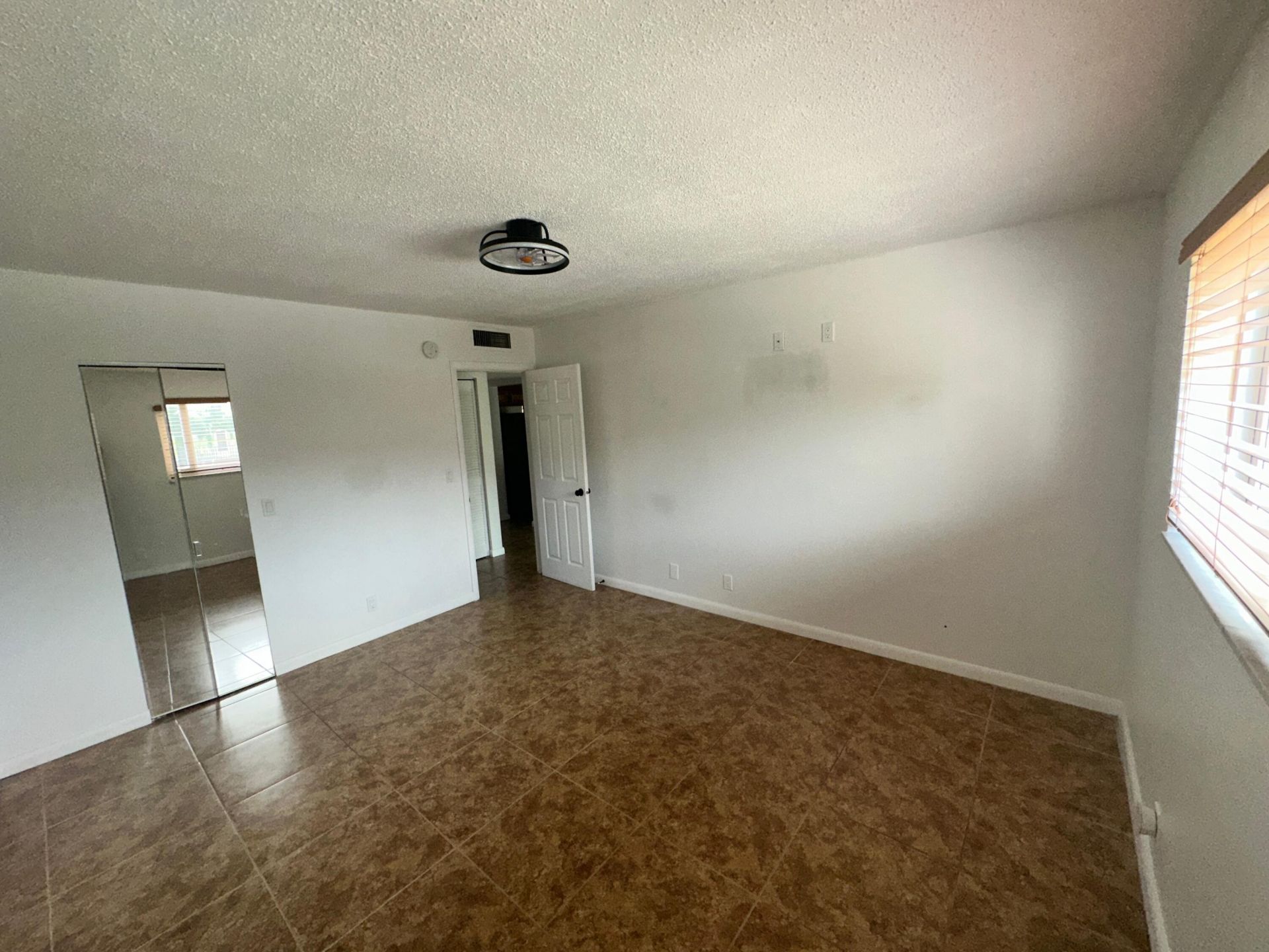 715 Lori Drive, Unit 201, Palm Springs, FL 33461 Photo