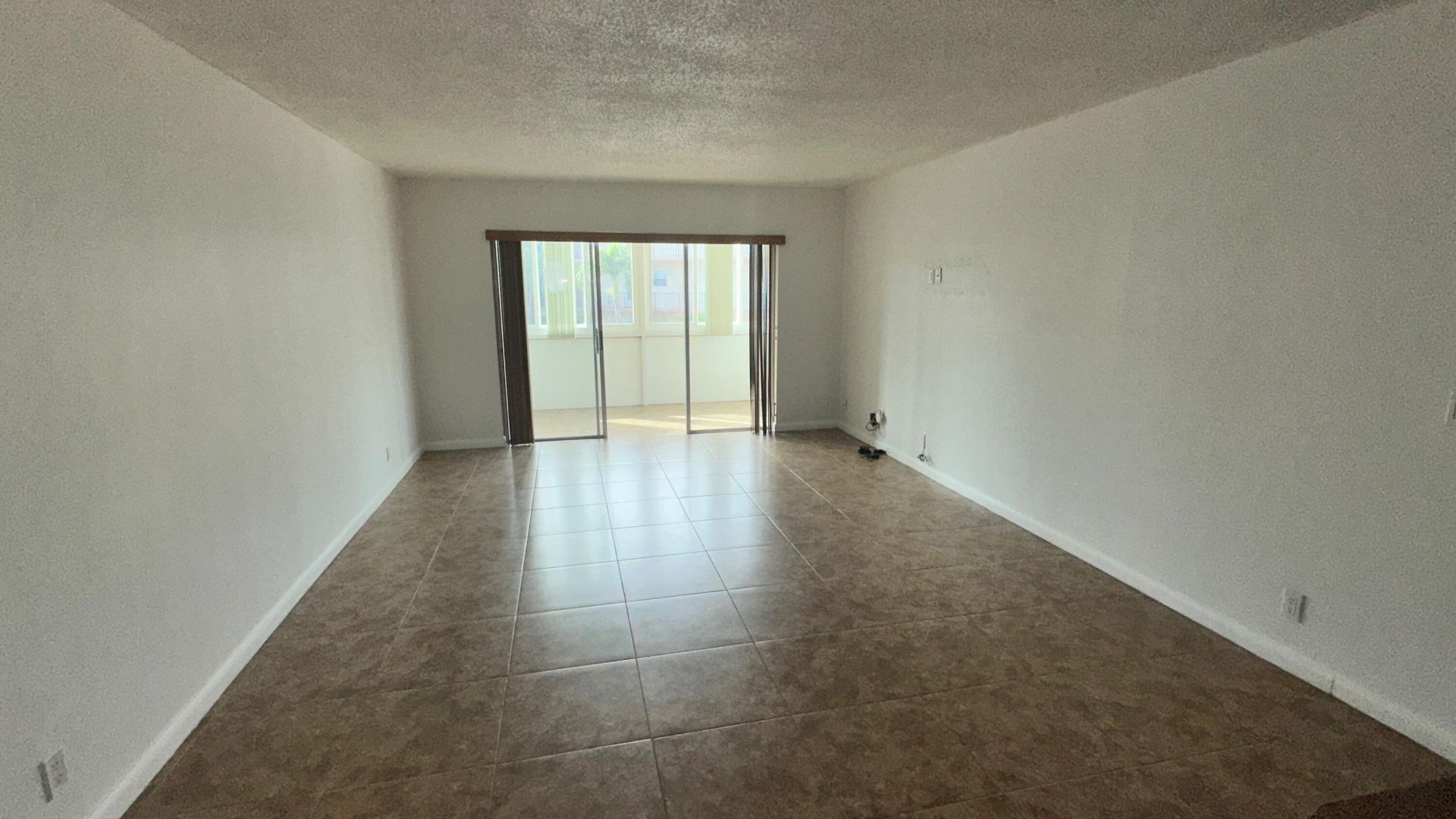 715 Lori Drive, Unit 201, Palm Springs, FL 33461 Photo