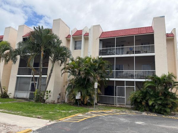 610 NW 13th Street, Unit 210, Boca Raton, FL 33486