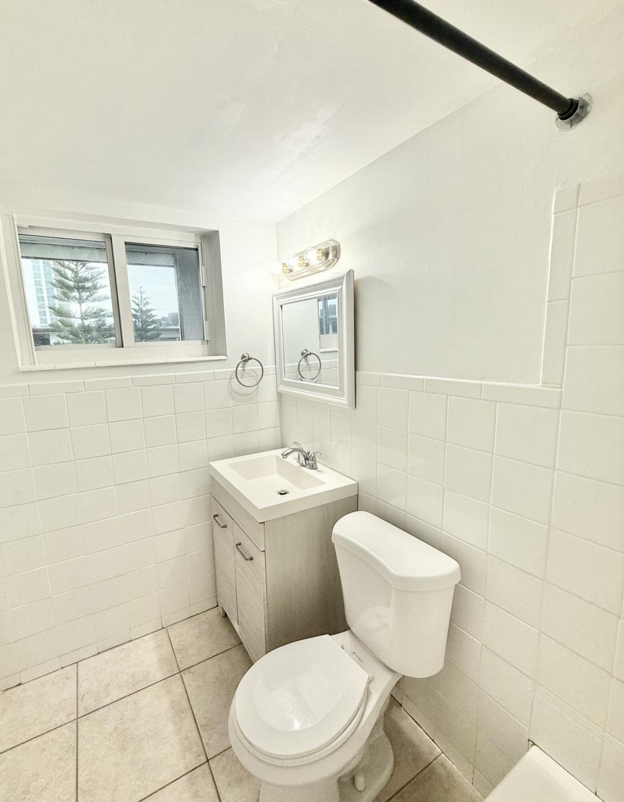 4500 N Flagler Drive, Unit D23, West Palm Beach, FL 33407 Photo