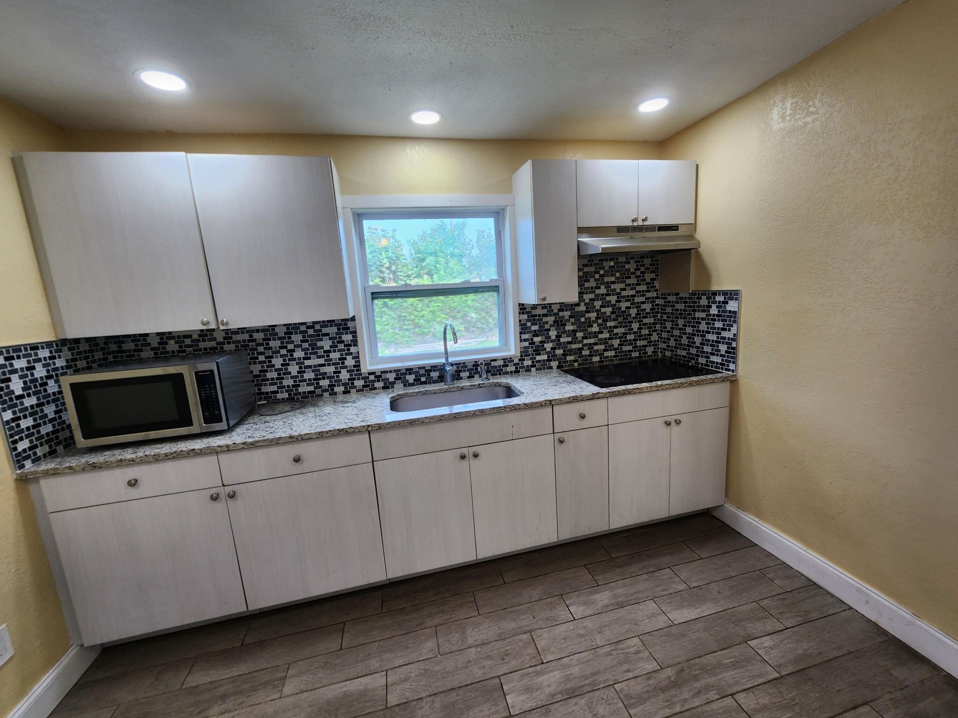 605 S 12th Street, Unit Efficiency, Lantana, FL 33462 Photo