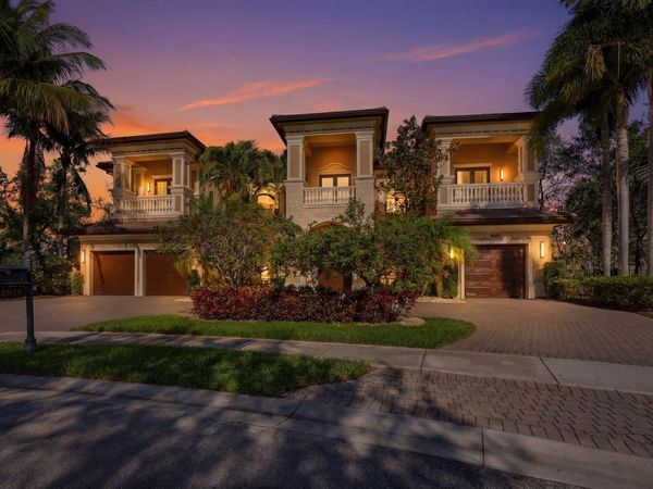 16919 Crown Bridge Drive, Delray Beach, FL 33446