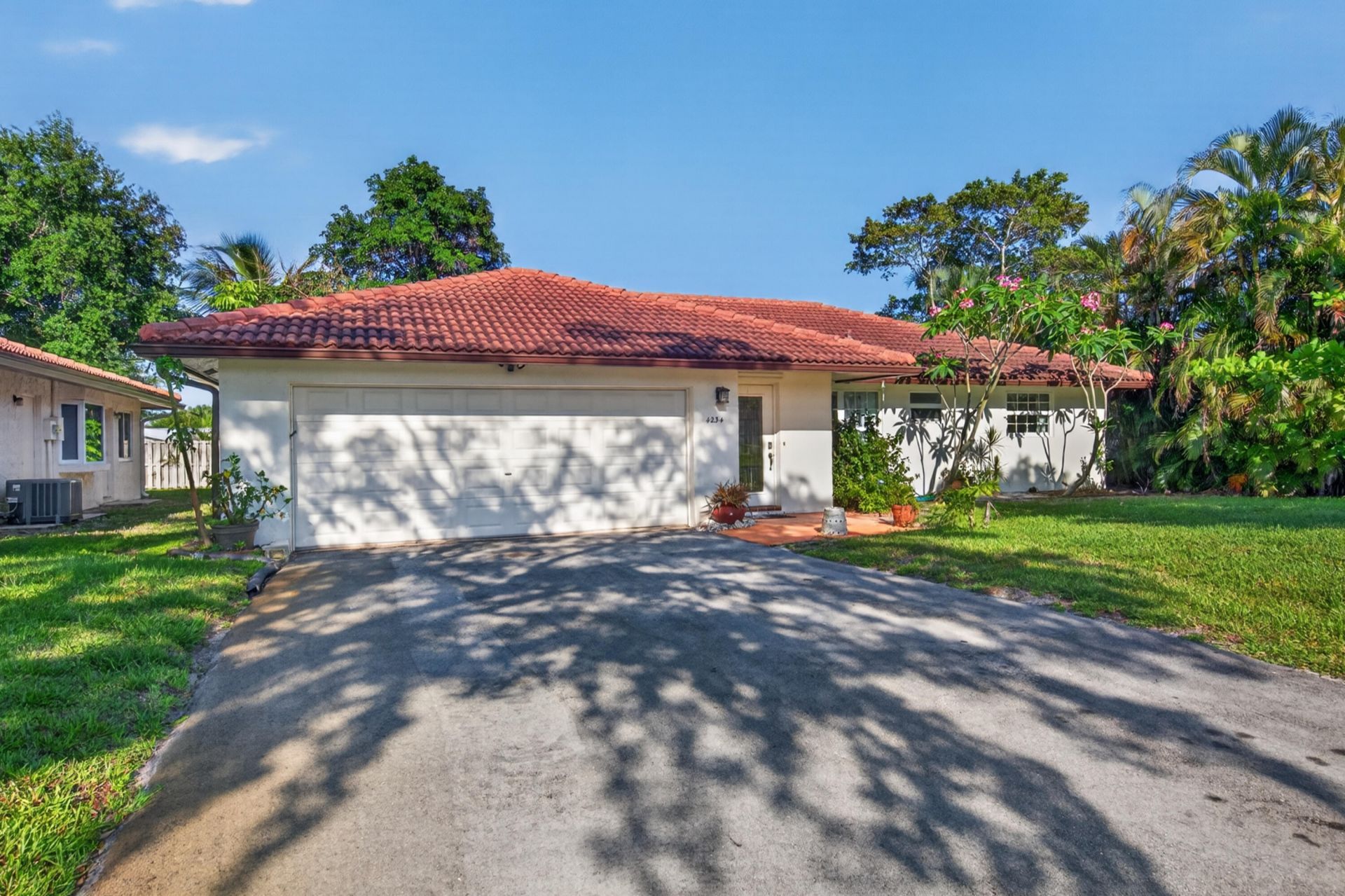 4234 NW 3rd Way, Boca Raton, FL 33431 Photo
