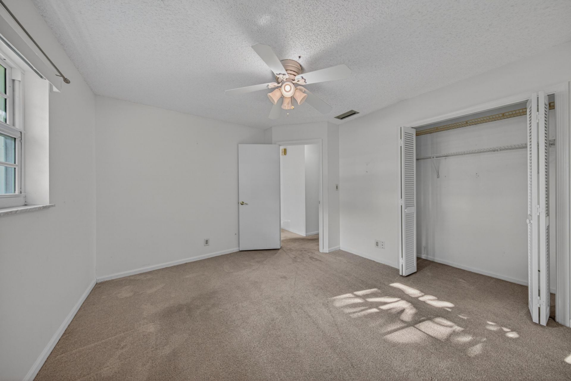 4234 NW 3rd Way, Boca Raton, FL 33431 Photo