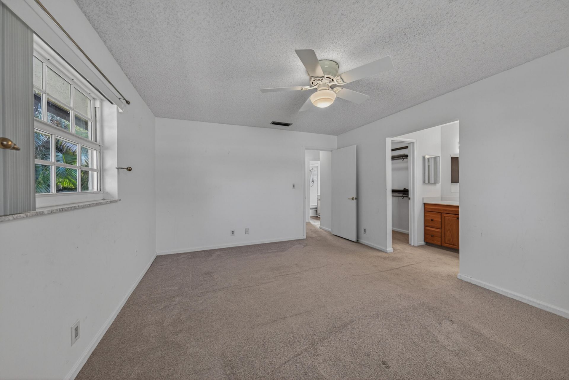 4234 NW 3rd Way, Boca Raton, FL 33431 Photo