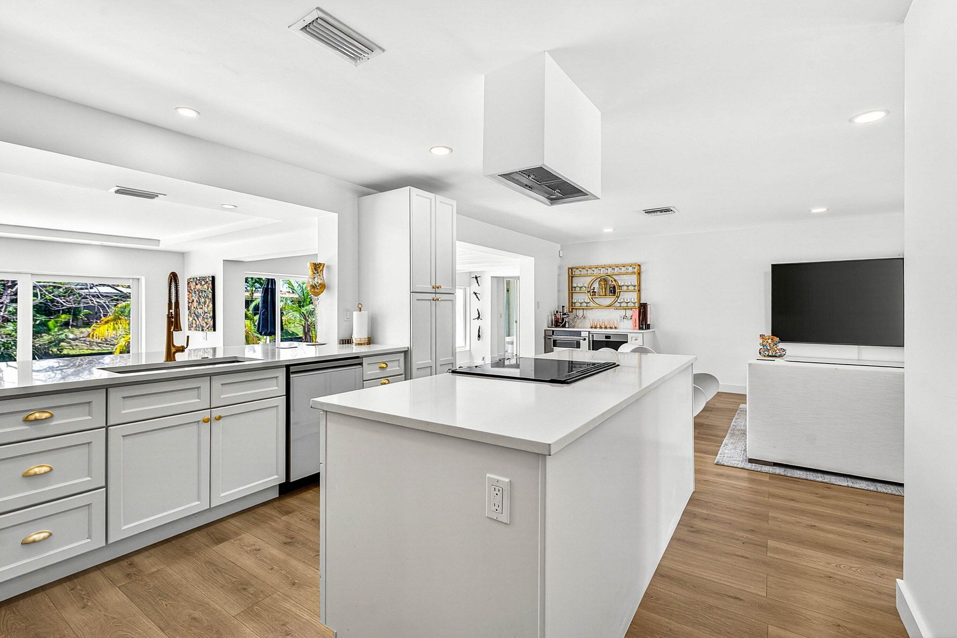 7745 W Lake Drive, Lake Clarke Shores, FL 33406 Photo