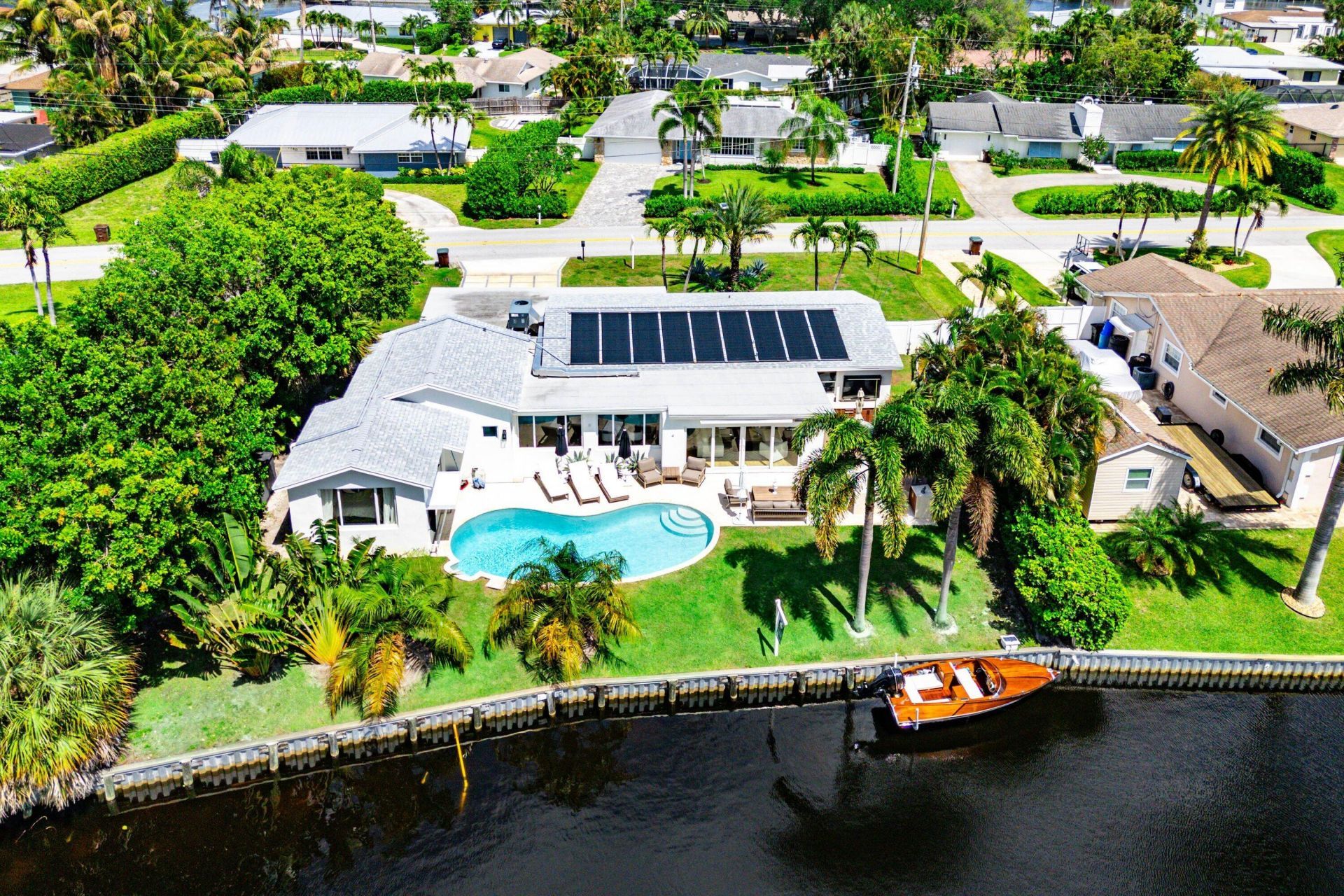 7745 W Lake Drive, Lake Clarke Shores, FL 33406 Photo