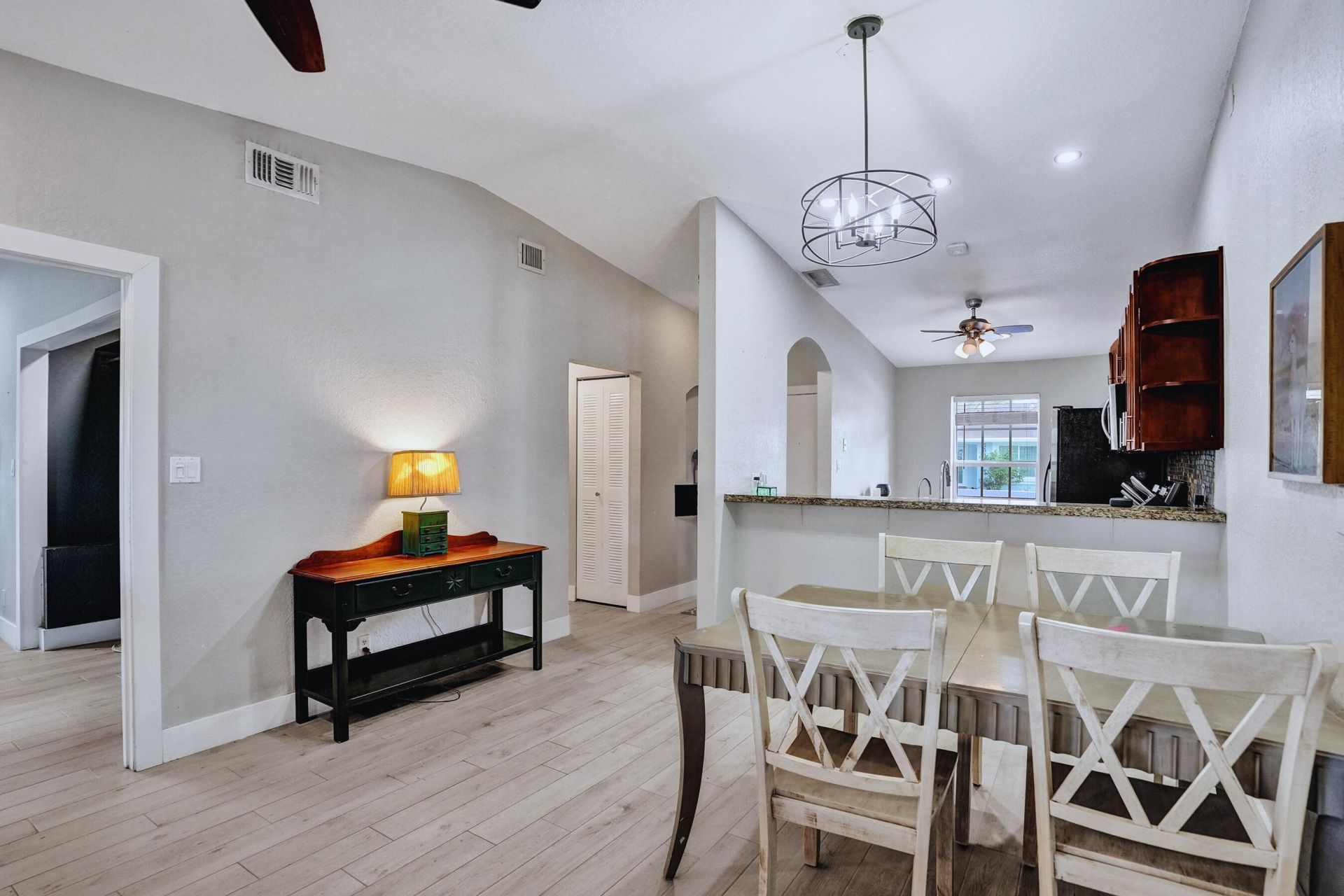 5544 Lakewood Circle S, Unit F, Margate, FL 33063 Photo