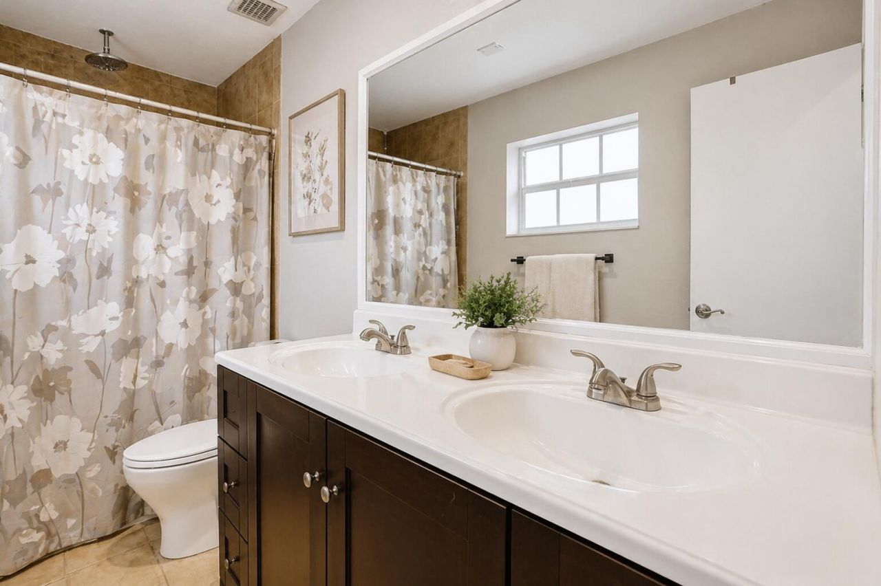 5544 Lakewood Circle S, Unit F, Margate, FL 33063 Photo
