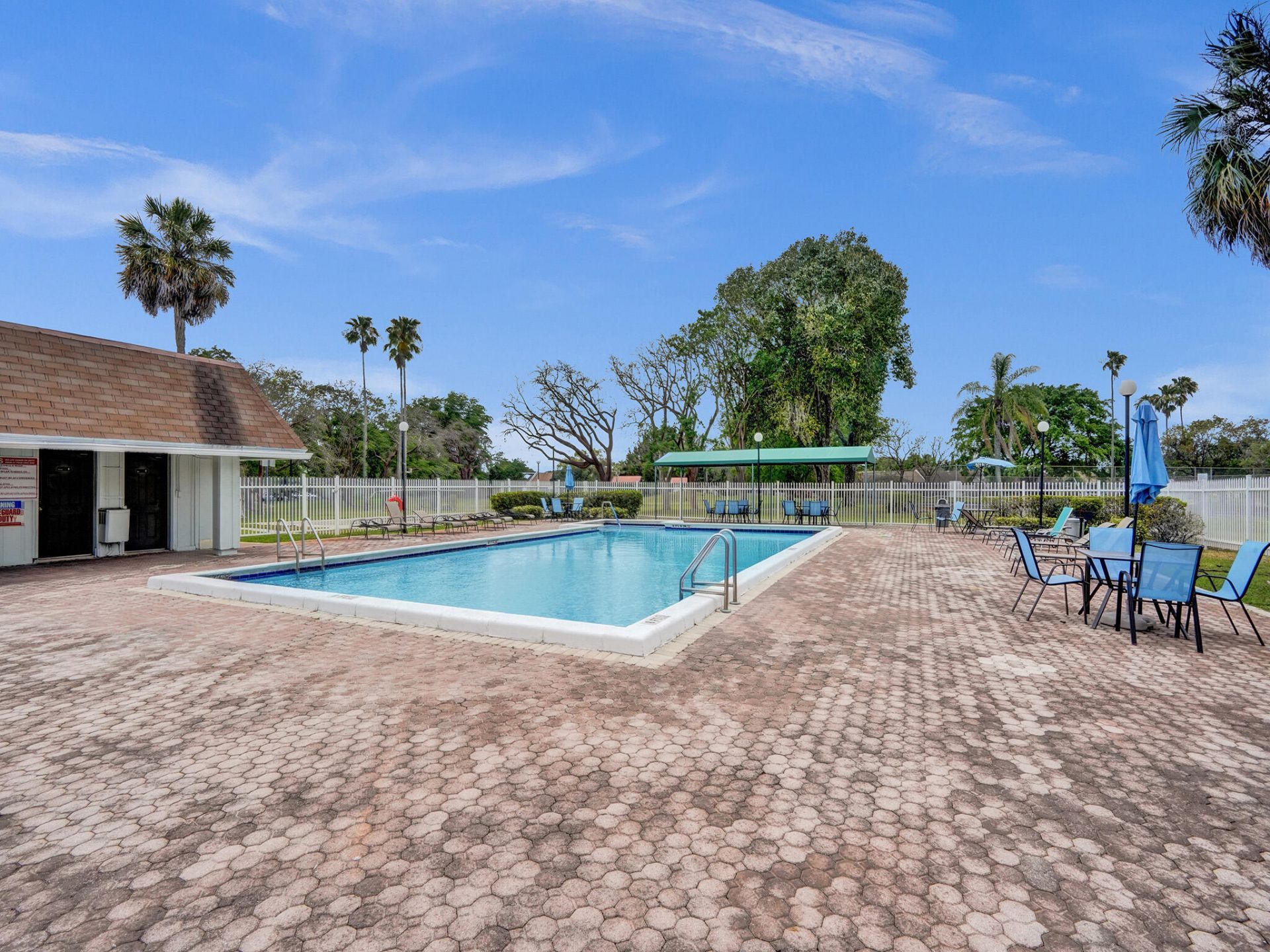 5544 Lakewood Circle S, Unit F, Margate, FL 33063 Photo