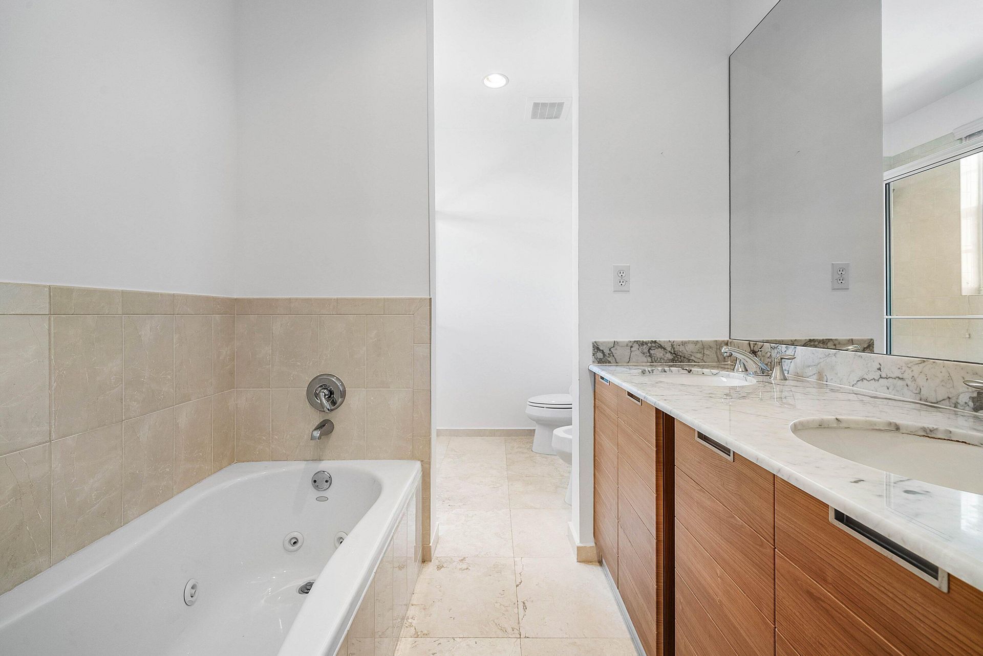 150 NE 6th Avenue, Unit P, Delray Beach, FL 33483 Photo