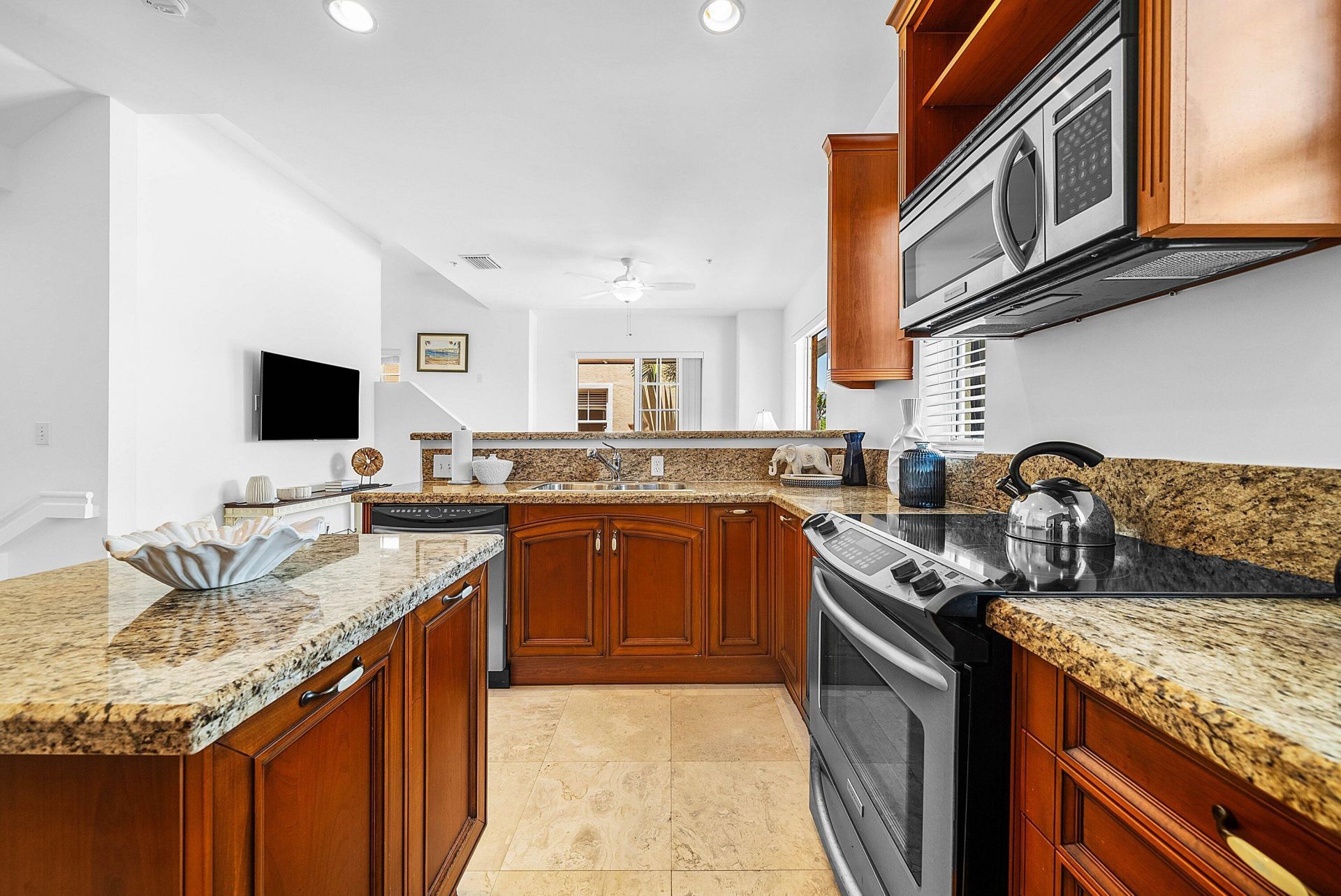 150 NE 6th Avenue, Unit P, Delray Beach, FL 33483 Photo