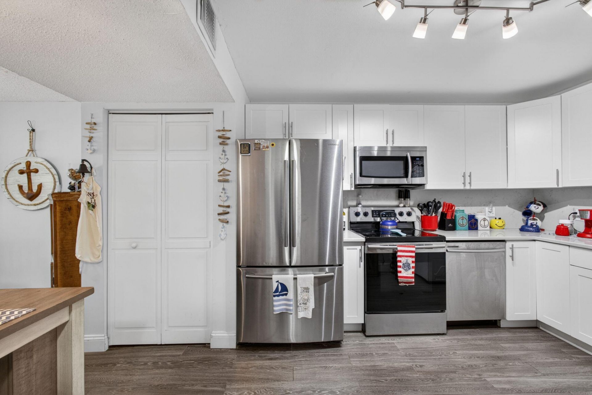 390 Golfview Road, Unit H, North Palm Beach, FL 33408 Photo