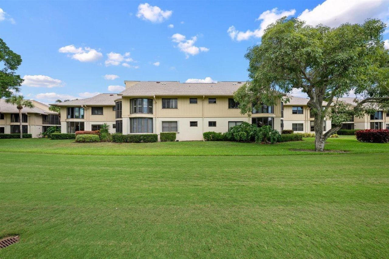 17138 Waterbend Drive, Unit 117, Jupiter, FL 33477 Photo