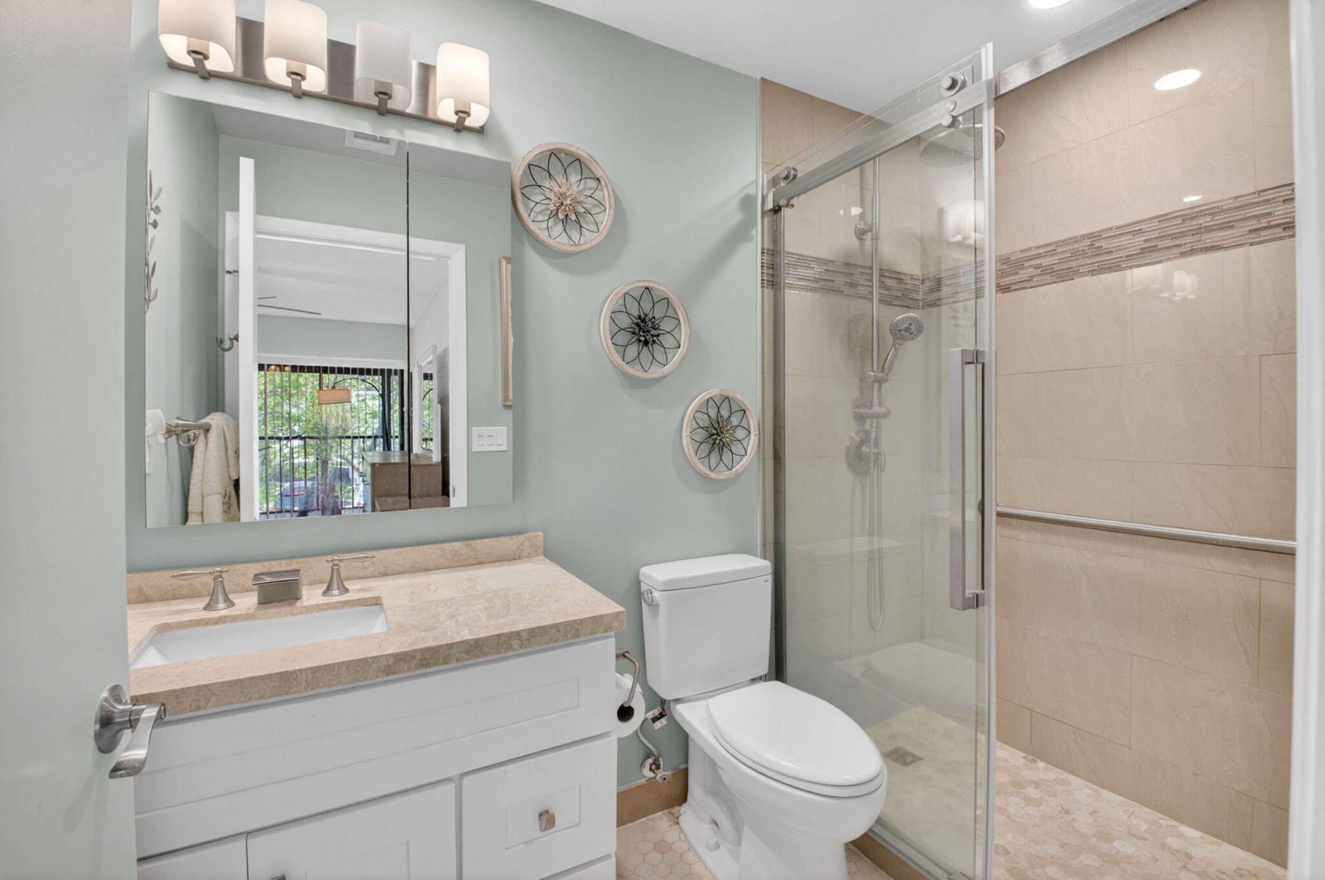 15453 Lakes Of Delray Boulevard, Unit 201, Delray Beach, FL 33484 Photo