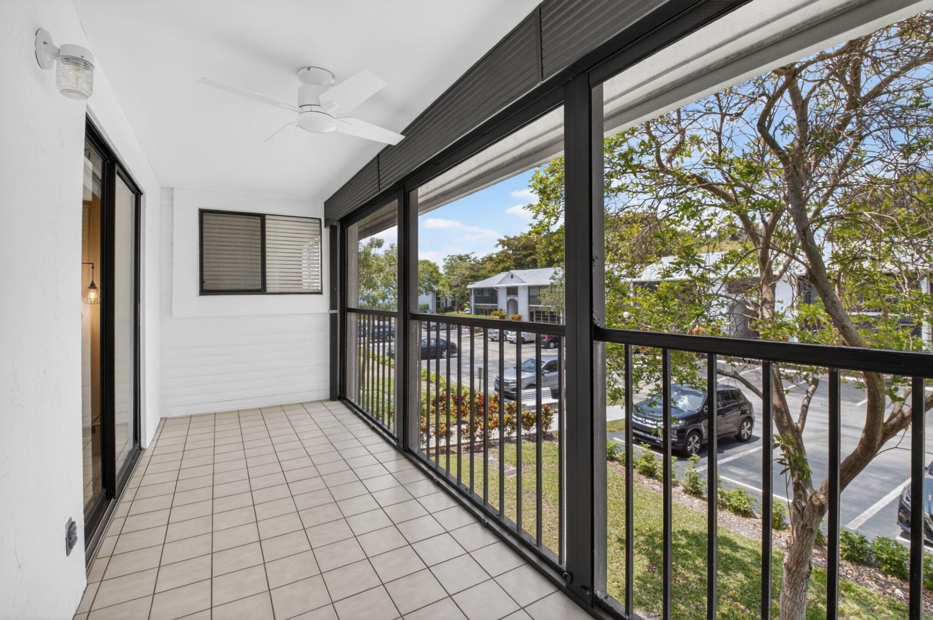 15453 Lakes Of Delray Boulevard, Unit 201, Delray Beach, FL 33484 Photo