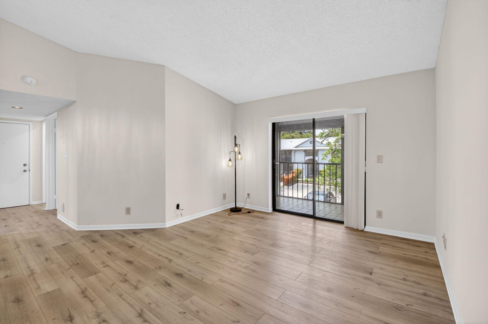 15453 Lakes Of Delray Boulevard, Unit 201, Delray Beach, FL 33484 Photo