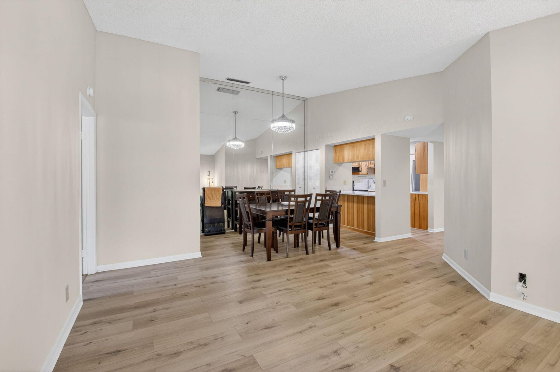 15453 Lakes Of Delray Boulevard, Unit 201, Delray Beach, FL 33484 Photo