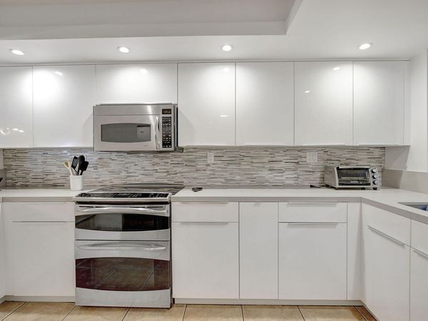 141 SW 96th Terrace, Unit 302, Plantation, FL 33324