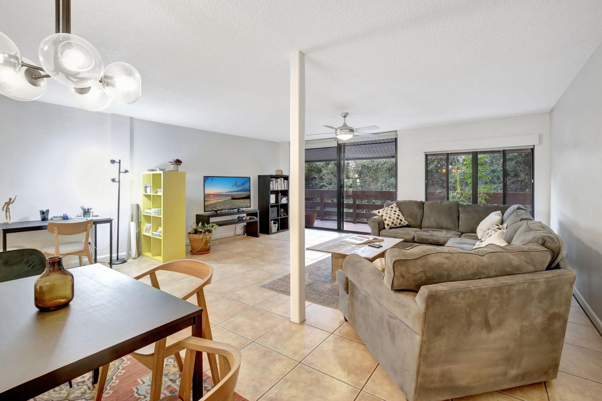 141 SW 96th Terrace, Unit 302, Plantation, FL 33324 Photo