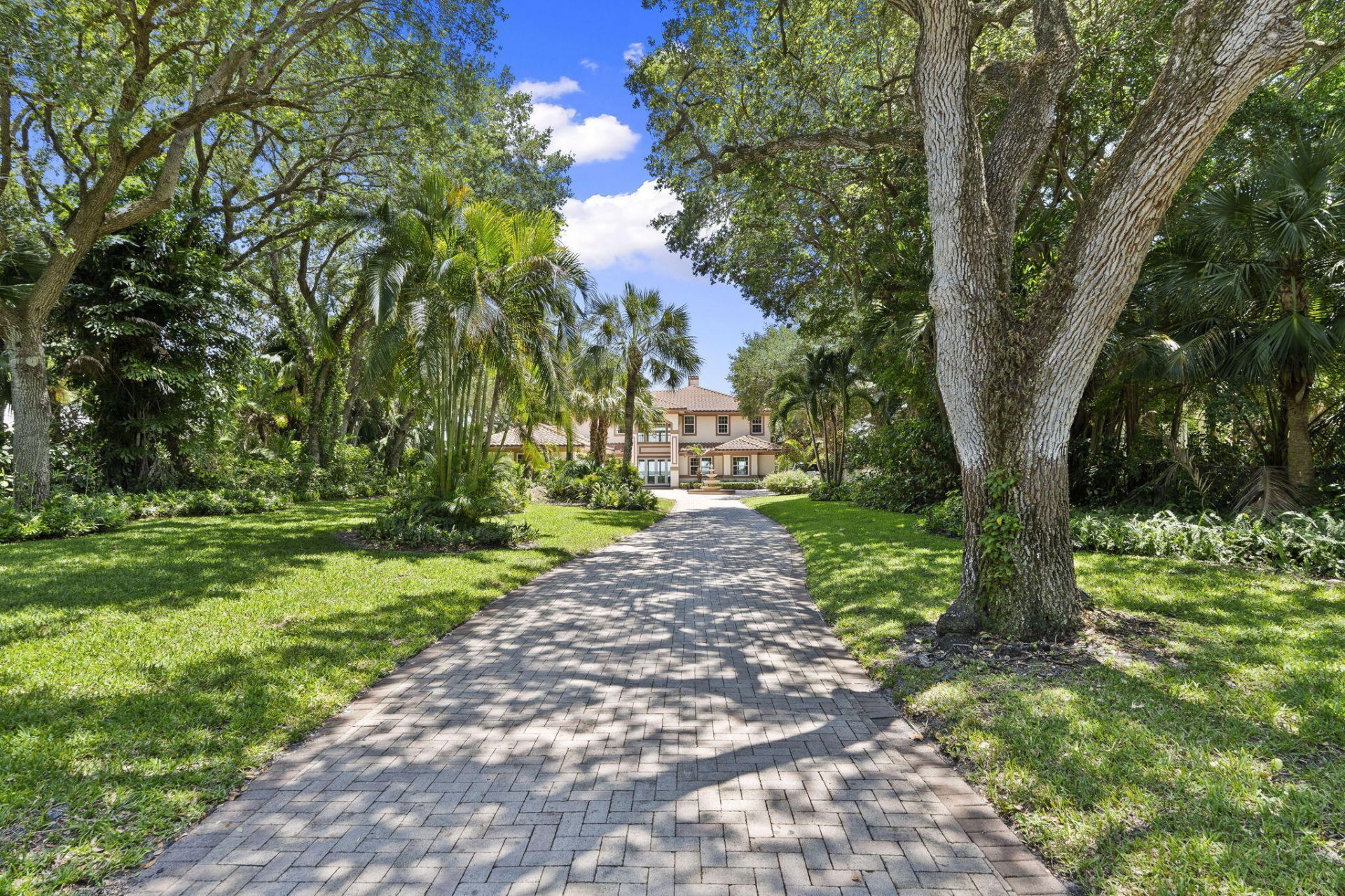 3984 SE Old St Lucie Boulevard, Stuart, FL 34996 Photo