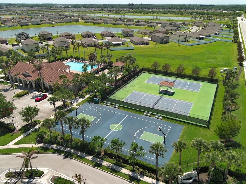 4133 Worlington Terrace, Fort Pierce, FL 34947 Photo