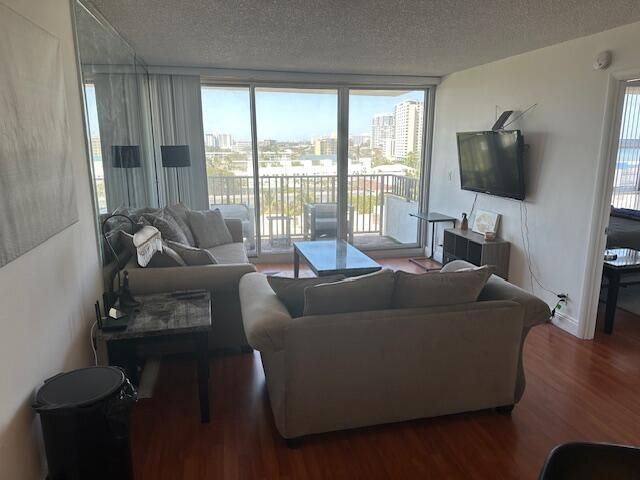 531 N Ocean Boulevard, Unit 903, Pompano Beach, FL 33062 Photo