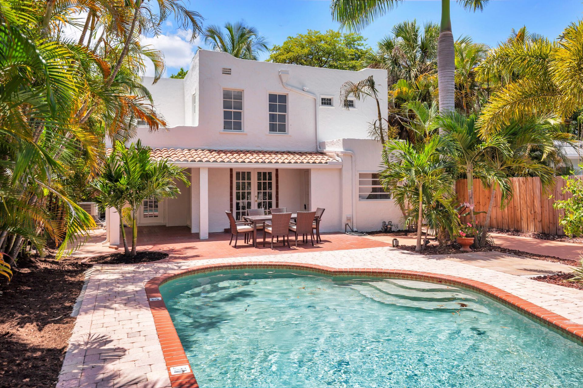 525 35th Street, West Palm Beach, FL 33407 Photo