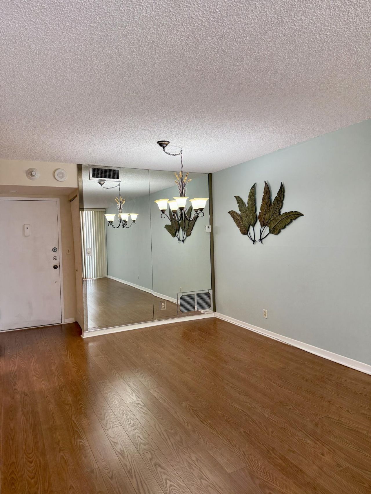 101 Briny Avenue, Unit 906, Pompano Beach, FL 33062 Photo
