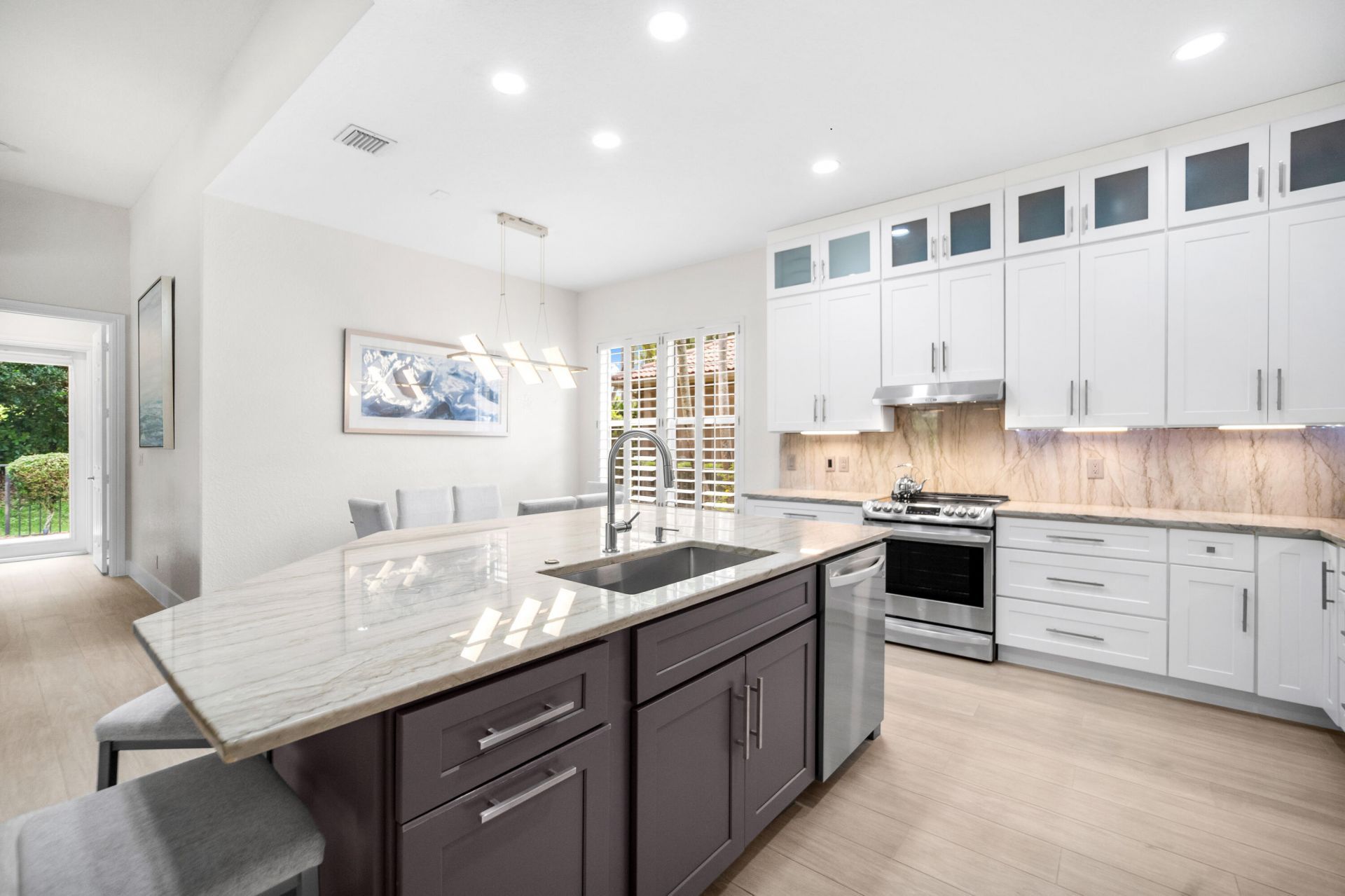 6802 NW 108th Avenue, Parkland, FL 33076 Photo