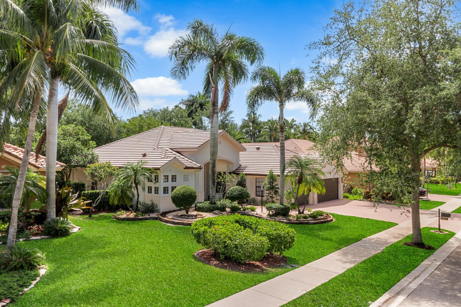6802 NW 108th Avenue, Parkland, FL 33076 Photo