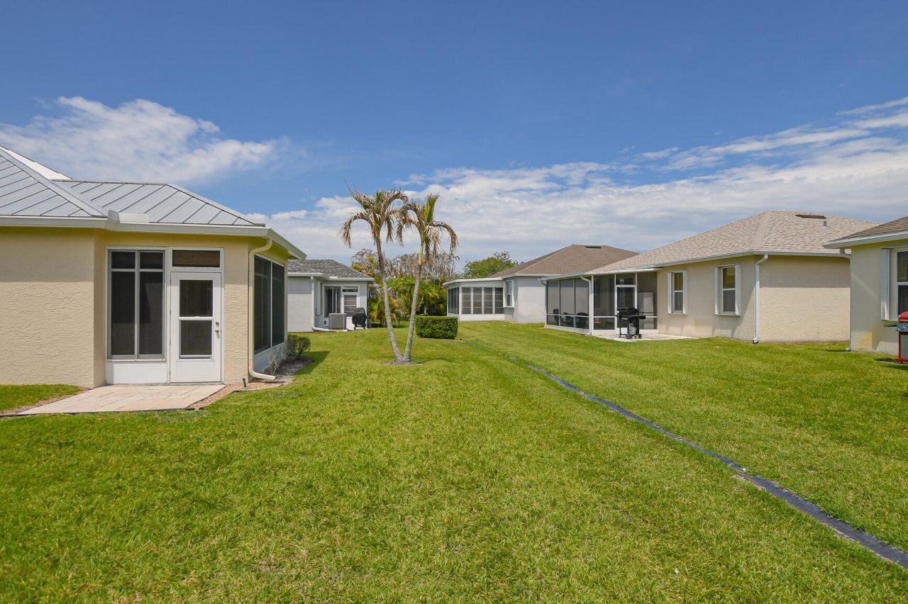 549 NW Portofino Lane, Port Saint Lucie, FL 34986 Photo