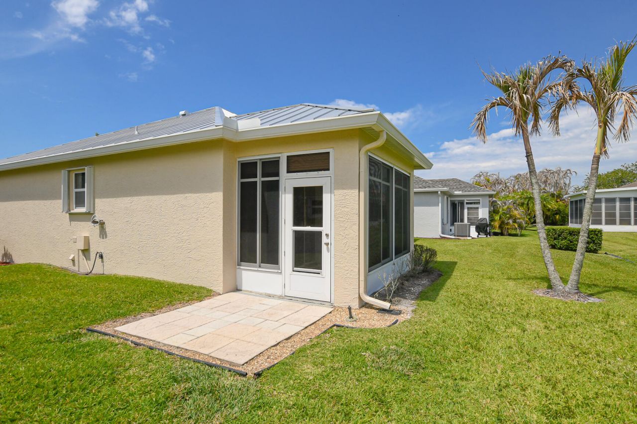 549 NW Portofino Lane, Port Saint Lucie, FL 34986 Photo