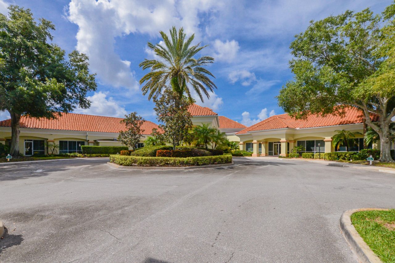 549 NW Portofino Lane, Port Saint Lucie, FL 34986 Photo