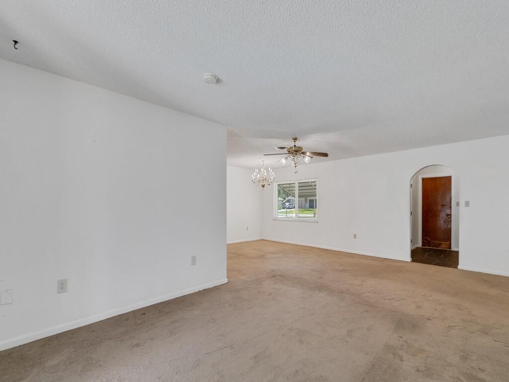 7410 Santa Rosa Parkway, Fort Pierce, FL 34951 Photo