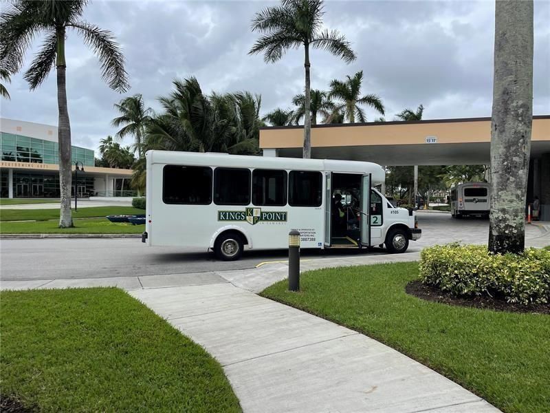 7735 Yardley Drive, Unit 406, Tamarac, FL 33321 Photo