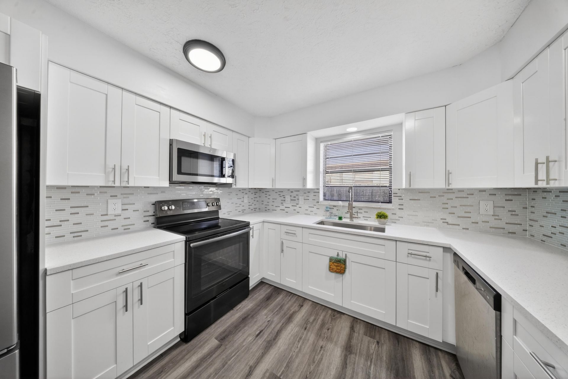 214 SE Duval Avenue, Port Saint Lucie, FL 34983 Photo