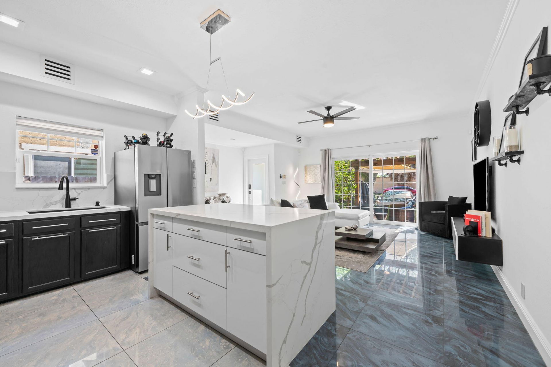 641 NW 1st Avenue, Fort Lauderdale, FL 33311 Photo