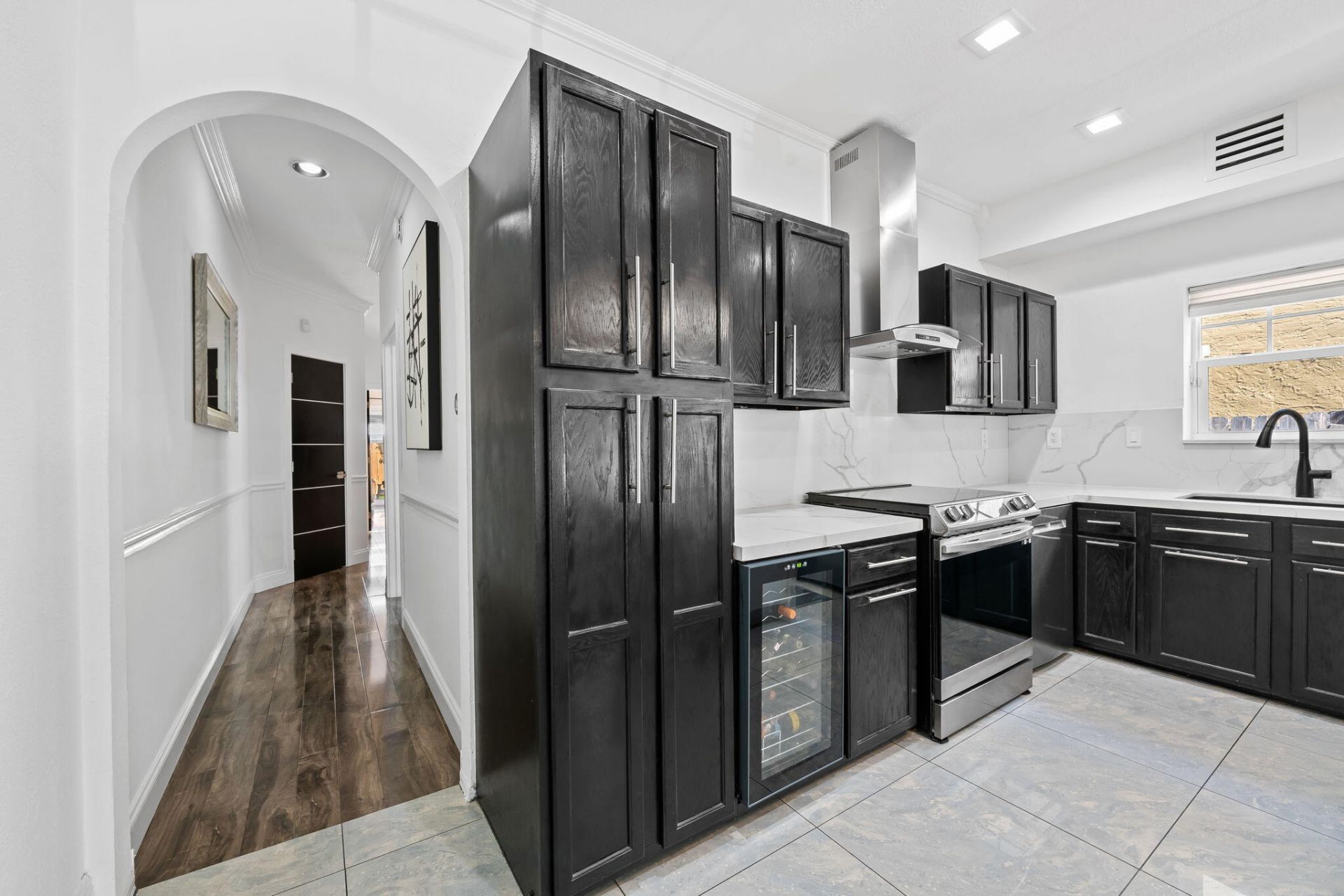 641 NW 1st Avenue, Fort Lauderdale, FL 33311 Photo