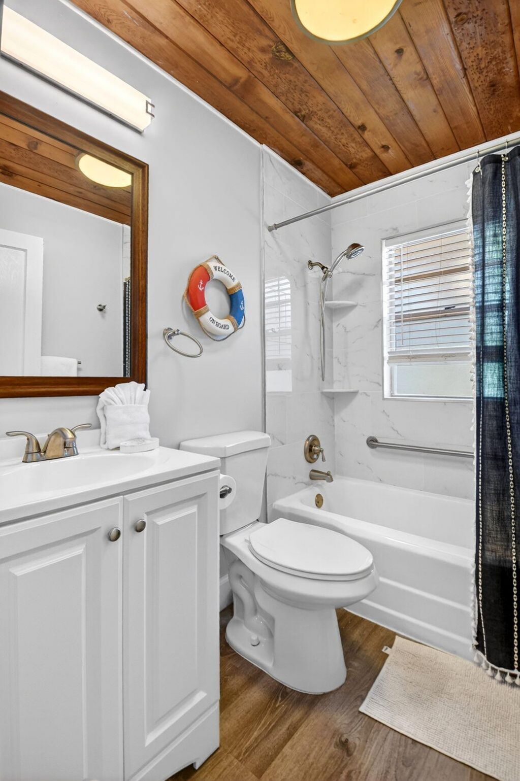 1123 Oak Street, West Palm Beach, FL 33405 Photo