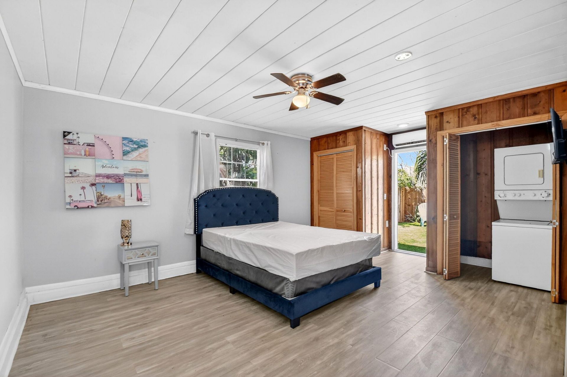 1123 Oak Street, West Palm Beach, FL 33405 Photo