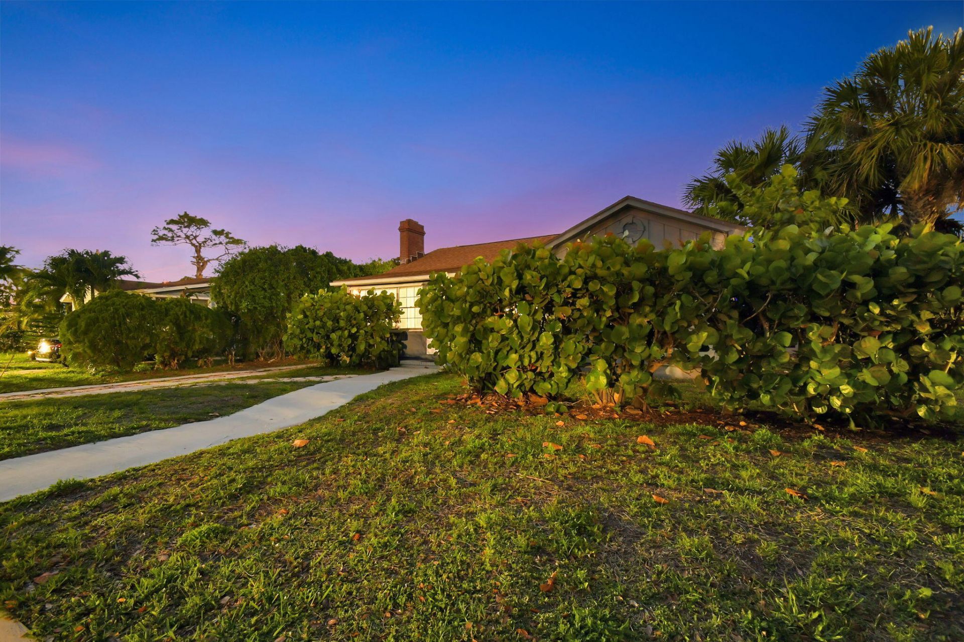 1123 Oak Street, West Palm Beach, FL 33405 Photo