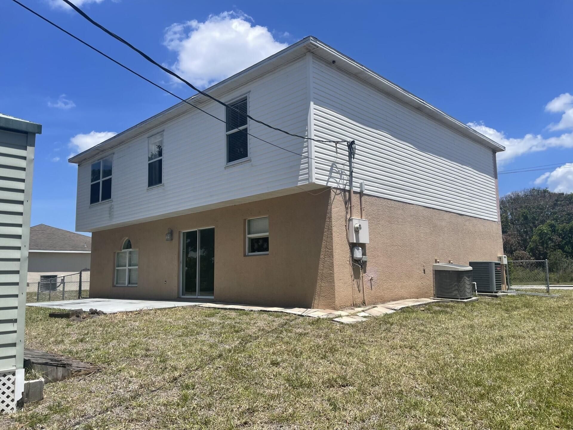 1994 SE Floresta Drive, Port Saint Lucie, FL 34983 Photo