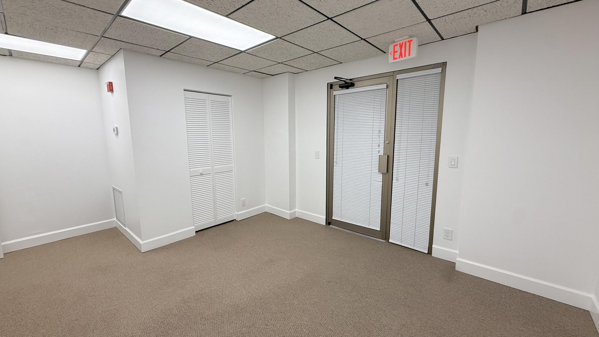 631 Us-1, Unit 404, North Palm Beach, FL 33408 Photo