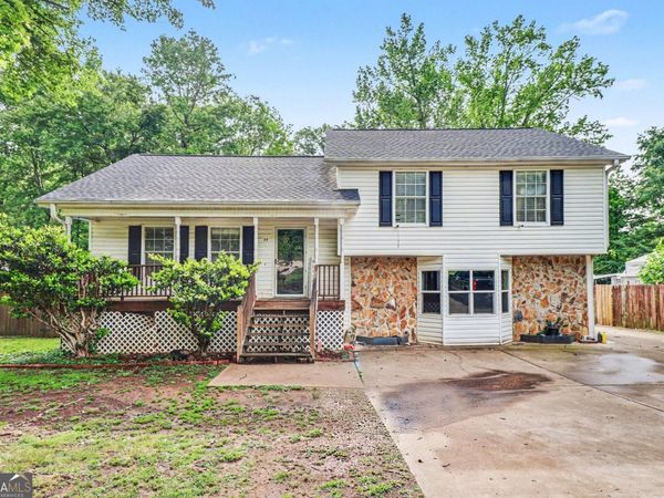 24 Amberidge Drive NW, Cartersville, GA 30121