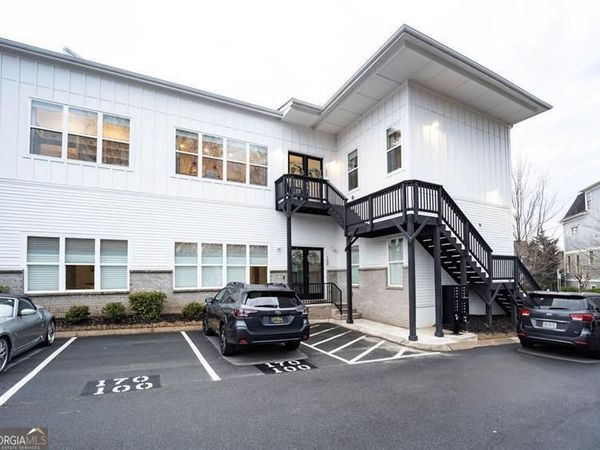 170 Fowler Street, Unit 200, Woodstock, GA 30188