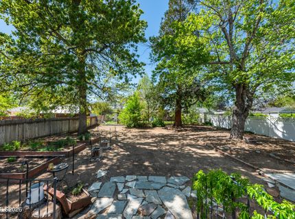 945 Yori Avenue, Reno, NV 89502 Photo