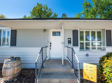 945 Yori Avenue, Reno, NV 89502 Photo