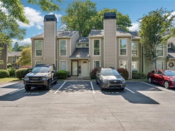 1119 Riverbend Club Drive SE, Atlanta, GA 30339