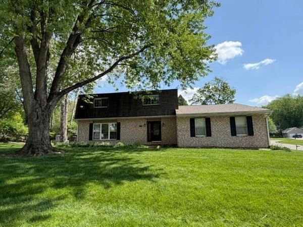 1806 Stonewall Drive , Newark, OH 43055